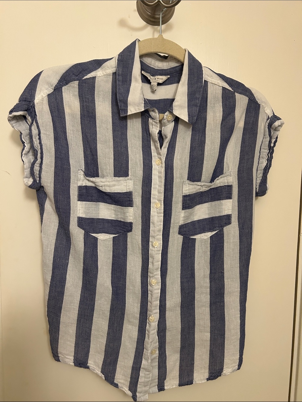 Lucky Brand Blue & White Vertical-Stripe Short Sleeve Button-Down Shirt